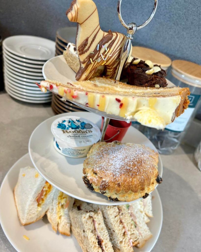 afternoon tea Afternoon tea and J and J Alpacas